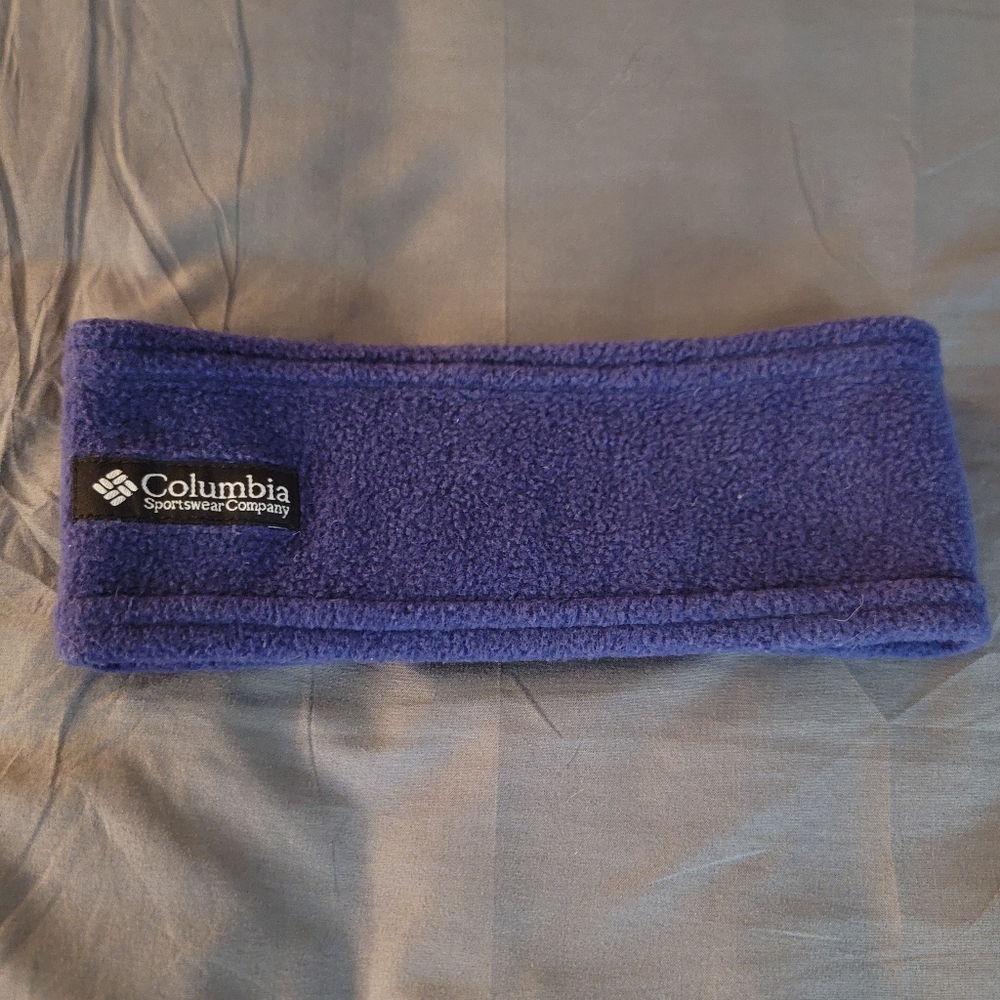 NWOT. COLUMBIA SPORTSWEAR COMPANY FLEECE HEADBAND